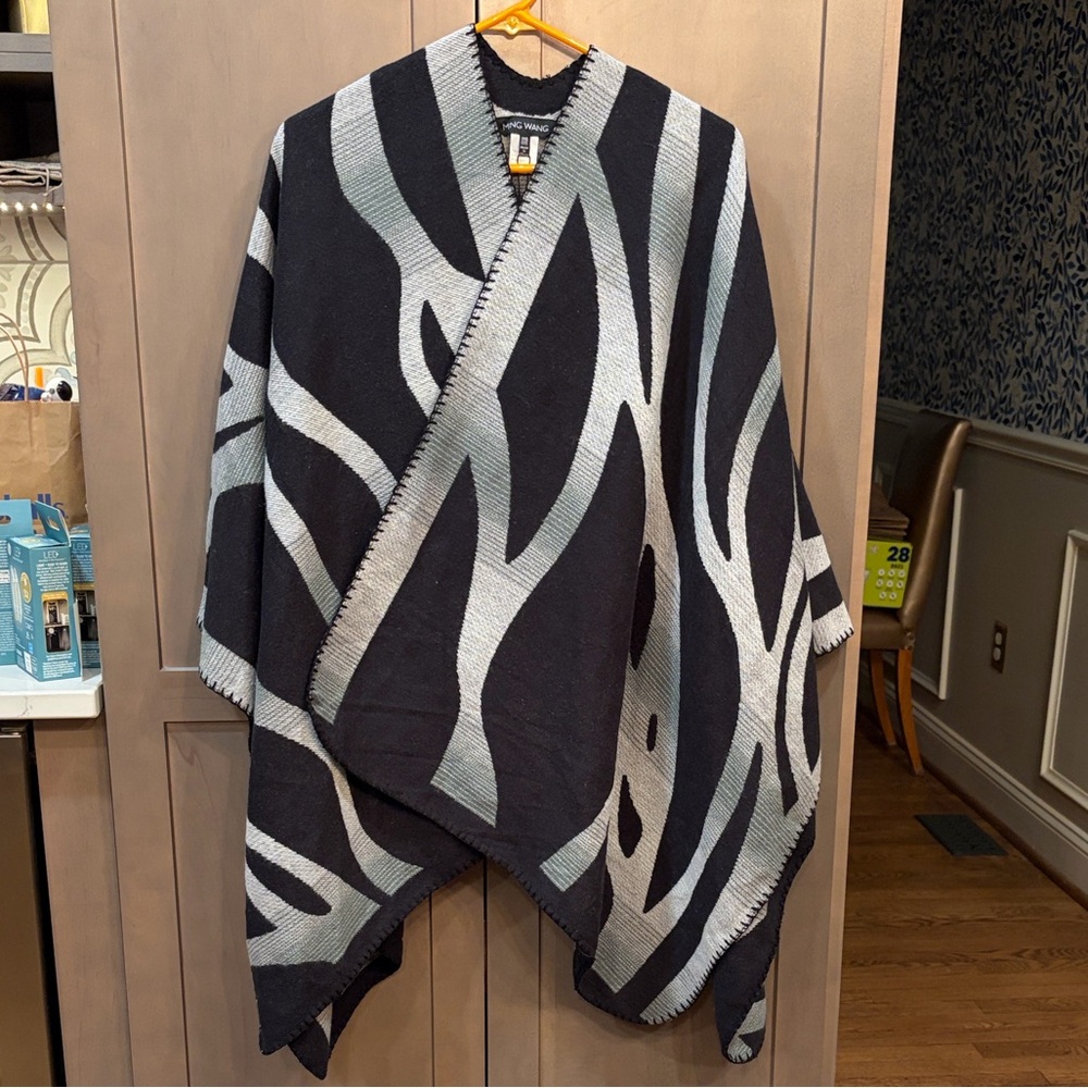 Ming Wang Abstract Wrap Cardigan Poncho black and gray - new with tags!